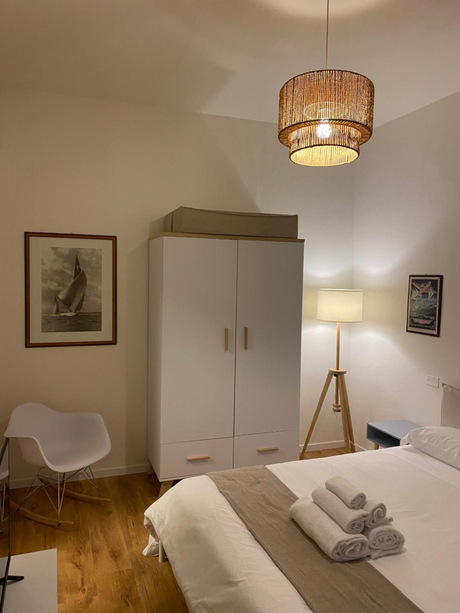 Elegante Bilocale, A Pochi Passi Dalla Metro Pasteur Appartement Milaan