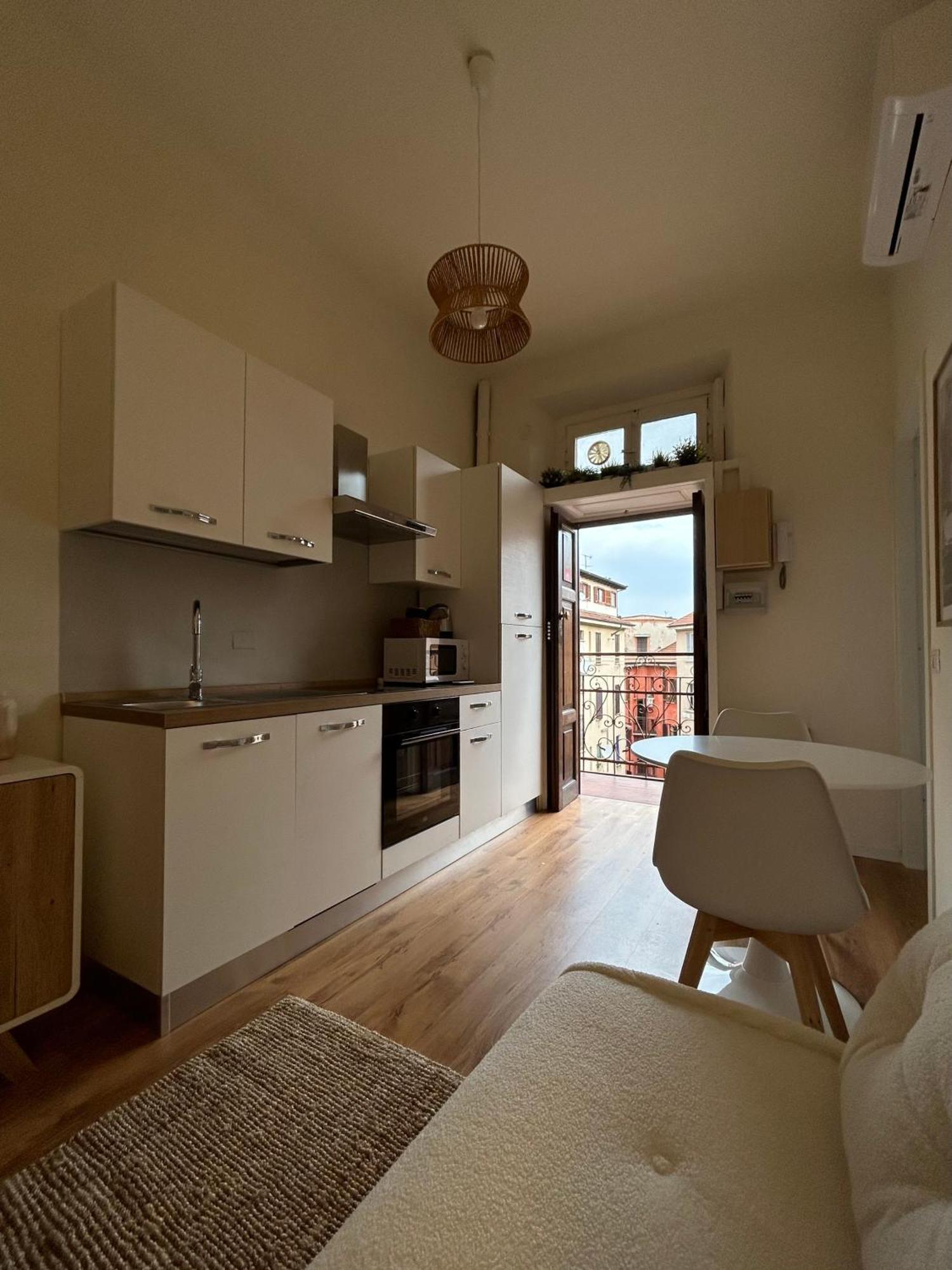 Elegante Bilocale, A Pochi Passi Dalla Metro Pasteur Appartement